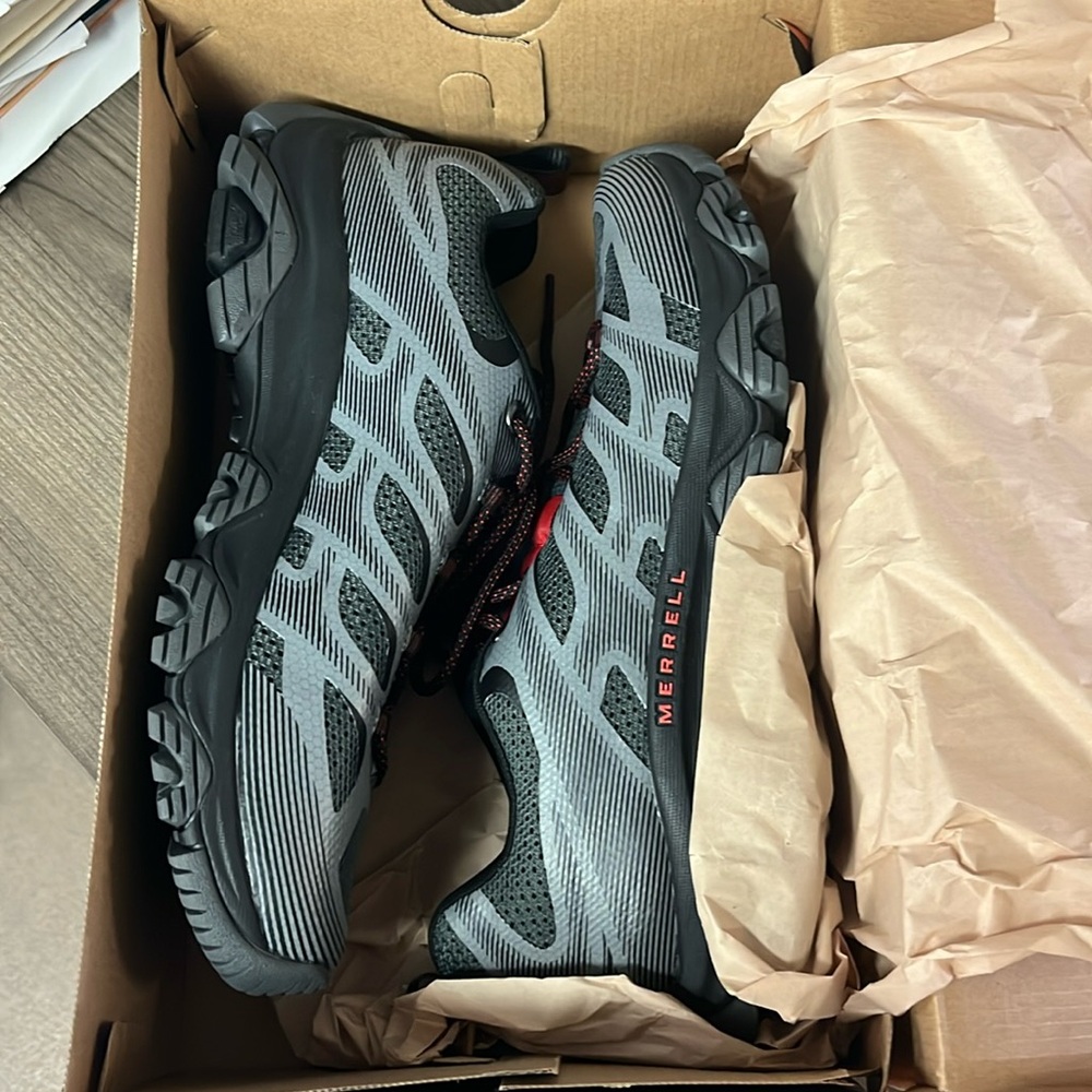 Merrell Men's Moab 3 Edge Hiking Shoes